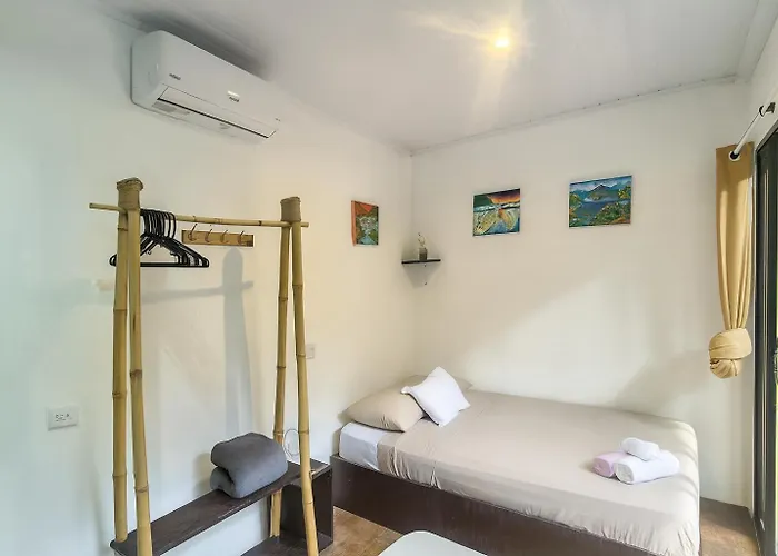 Abacaxi Hostel